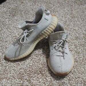 Yeezy Boost 350 V2 Shoes Sesame Men's Size 11
